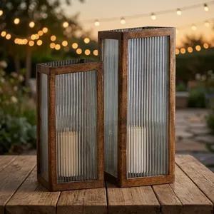 Juego de Portavelas de Vidrio y Madera Modernos con Paneles de Vidrio Acanalados, Faroles Decorativos Rústicos para Decoración del Hogar en Interiores y Exteriores - Product Image 1