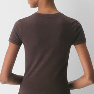 Camiseta de Cuello Redondo para Mujer, Tela Suave y Transpirable, Estilo Casual Básico de Verano, Diseño Elegante y Minimalista, Suministro al por Mayor, Diseño Recortado / con Logotipo - Product Image 6