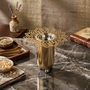 Quemador de Incienso Mandala Dorado de Lujo, Elegante Soporte de Metal para Carbón y Bakhoor con Borde Floral Recortado, Decoración Aromática para el Hogar - Product Image 4