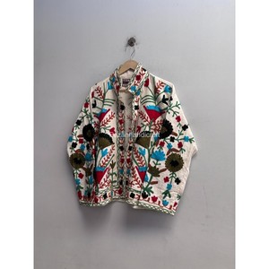 Veste brodée multicolores, veste en coton ouzbek Suzani, veste bohème chic, veste unisexe, veste d'hiver, veste courte pour femme - Product Image 4