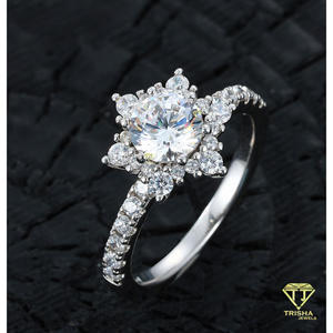 Bague de fiançailles élégante en moissanite VVS, diamant rond central, grappe florale, argent sterling 925, bijoux de mariée - Product Image 2