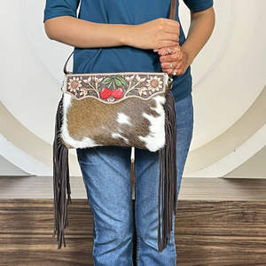 Wholesale High Quality Women Cowhide Leather Large Capacity Crossbody Bag Genuine Floral Leather Fashionable Fringe Shoulder Bag - Product Image 4
