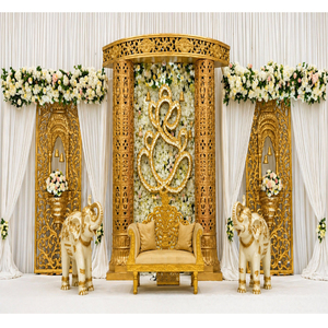 Décoration de scène de mariage sur le thème du maharaja, élégante décoration de scène classique indienne, décoration de scène de réception de mariage de style Bollywood de luxe - Product Image 1
