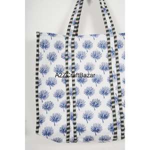 Bolsa de Mano Grande, 100% Algodón Puro, Acolchada, Estampada a Mano, con Rayas Multicolores, Asa Larga, Ecológica, Sostenible, para Estudio y Compras - Product Image 2