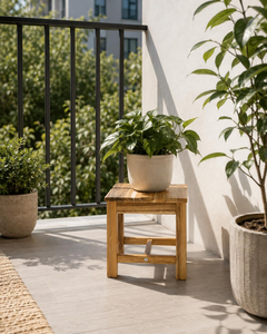 Petit tabouret en bois pour salle de bain, tabouret compact en bois massif, repose-pieds pour douche, vanité, chambre et usage domestique - Product Image 3