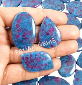 Haute Qualité Rubis Kyanite Gemstone Flatback Bleu Kyanite Cabochons pour la Fabrication de Bijoux Mix Forme et Taille En Gros Lot - Product Image 2