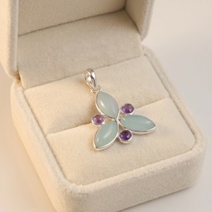 Colgante de Calcedonia Azul y Amatista, Plata de Ley 925, Hecho a Mano, Gema Pastel, Joyería con Triple Piedra, Amuleto para Mujer, Estilo Art Deco - Product Image 4