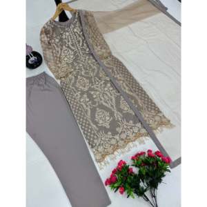 Conjunto de ropa de fiesta de diseñador para mujer Top Pant Dupatta con encaje elegante - Product Image 2