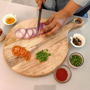 เขียงไม้ทรงกลมสำหรับครัวเรือน ทำตามสั่ง หนา 1.5 ซม. ปลอดภัยสำหรับเครื่องล้างจาน ราคาประหยัด FAIZA CRAFT - Product Image 5