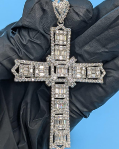 Colgante de Diamantes Cruzados, Colgante Hip Hop, Colgante de Plata 925 con Incrustaciones de Diamantes, Colgante de Moda para Raperos, Colgante Bling, Colgante de Fe Cristiana - Product Image 1