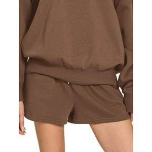 Veloro Zenana Ensemble de vêtements de nuit pour femme, marron, taille S, sweat-shirt à col bateau en polaire et short, vêtements de nuit confortables, 504g - Product Image 1