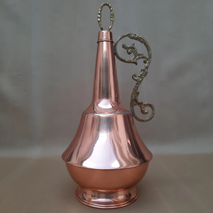 Carafe à servir en cuivre classique poli brillant, carafe à servir en cuivre antique design, carafe à servir artisanale pour la décoration intérieure - Product Image 1