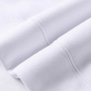 Survêtement essentiel uni de qualité supérieure pour homme |   Ensemble de jogging minimaliste à capuche blanc arctique |   Ensemble de survêtement de sport urbain pour la salle de sport - Product Image 5