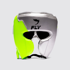 Équipement de protection de la tête pour la boxe et le MMA en cuir véritable, de qualité supérieure, réglable, pour l'entraînement professionnel - Product Image 1