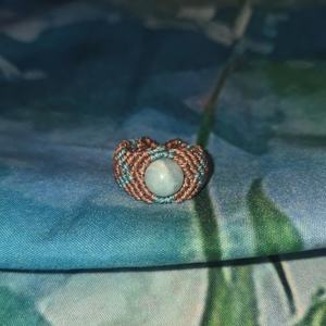 Ensemble de bague et de bracelet en macramé fait main avec pierres précieuses |   Bijoux Bohèmes |   Mangalmay Corporation - Product Image 3