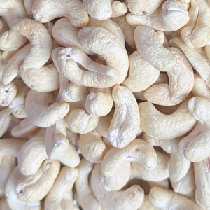 Nueces de Anacardo Tostadas al por Mayor de Alta Calidad WW180, WW240, WW320, LP, WS, Nueces de Anacardo Crudas, Exportadas a EE. UU. y la UE - Product Image 1