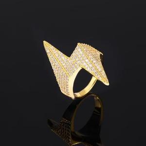 Anillo de Diamantes Estilo Hip Hop, Anillo con Diseño de Rayo, Joyería de Lujo para Hombre, Anillo de Moda, Estilo Rapero, Anillo Dorado Brillante - Product Image 2