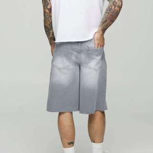 กางเกงยีนส์ขาสั้นผู้ชายแฟชั่นใหม่คุณภาพสูงระบายอากาศได้ดี ดีไซน์ล่าสุดปี 2025 สไตล์เท่ห์ - Product Image 4