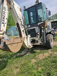 Nouvelle chargeuse-pelleteuse 4x4 KETTER avec pelle arrière pour les travaux de construction municipale en Afrique et en Amérique du Sud - Product Image 2