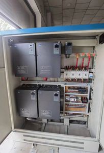 220vac <span class=keywords><strong>Inverter</strong></span> Motor Met 20kw 40kw 75kw Variabele Frequentie Drive Vfd Vector Controle 3000W Drie Fase Nominaal Vermogen 1500W - Product Image 5