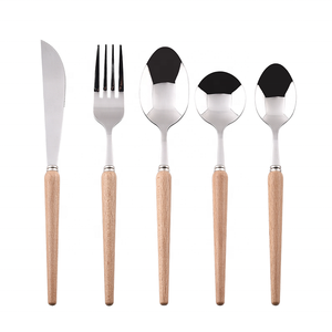 Juego de Cubiertos de Madera Clásicos Ecológicos de Venta Caliente con Mangos de Madera Rosa, Diseño Elegante para Fiestas y Uso Doméstico - Product Image 1