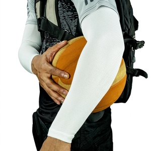 Mangas Protectoras para Hombre, Blancas, de Poliéster, UPF50+, Manga Larga, Color Sólido, Protección Deportiva - Product Image 3