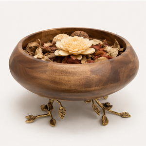 Bol de service à salade en bois artisanal de luxe avec accents de branches en laiton antique, centre de table décoratif éco-responsable d'inspiration naturelle - Product Image 6