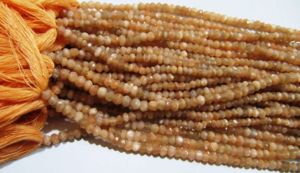 Perles facettées en pierre de lune pêche naturelle, forme rondelle, 3-4 mm, brin de 13 pouces de long - Product Image 4