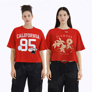 Camiseta Corta con Logotipo Personalizado al por Mayor para Mujer, Camiseta Gráfica de Manga Corta con Cuello Redondo, Estilo Casual Urbano - Product Image 3