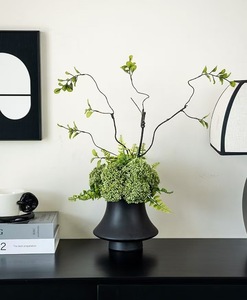 Jarrón de Cerámica Negro Nórdico, Jarrón Blanco Acanalado para <span class=keywords><strong>Flores</strong></span>, Decoración del Hogar, Centro de Mesa Moderno <span class=keywords><strong>y</strong></span> Minimalista, para Hierba de Pampas, <span class=keywords><strong>Flores</strong></span> <span class=keywords><strong>Secas</strong></span> - Product Image 4