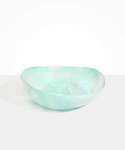 Bol en résine époxy Avenique Signature, bol de service artisanal de qualité supérieure avec un design contemporain distinctif pour table à manger de luxe - Product Image 4