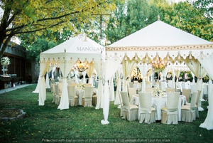 Gazebo de Jardín de Lujo para Exteriores con Elegantes Cortinas Drapeadas para Bodas, Eventos y Salas de Recepción - Product Image 2