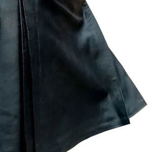 กางเกงคิลท์สก็อตแบบจีบสำหรับผู้ชาย หนังวัวแท้ กระเป๋าคู่แบบโรมัน รุ่น 2026 - Product Image 5