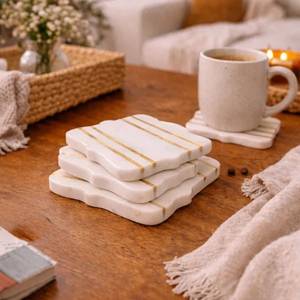 Ensemble de dessous-de-verre carrés en marbre avec bande dorée, tapis modernes en pierre antidérapants pour table - Product Image 4