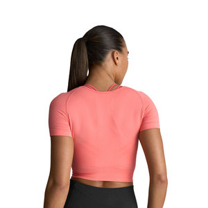 Haut court pour femme Solid Trader Chic, style contemporain, tissu ultra doux et respirant, coupe confortable et extensible, essentiels quotidiens - Product Image 3