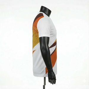 Camiseta de Manga Corta con Cuello Redondo y Estampado Geométrico Blanco y Naranja para Hombre, de Secado Rápido, Tejido de Punto, Corte Casual, Largo Regular - Product Image 3