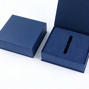 Boîte à bijoux en carton ondulé de luxe, personnalisée avec logo magnétique, gaufrée et imprimée offset, pour colliers – Vente en gros - Product Image 1