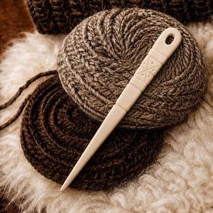 Aguja de Tejer de Hueso Natural Hecha a Mano, Herramienta de Costura Tradicional, Aguja Lisa y Pulida, Accesorio de Tejido Artesanal Duradero - Product Image 5