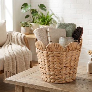 Panier organisateur en jacinthe d'eau tressé à la main, écologique, avec dessus festonné, pour le rangement et la décoration de la maison, en provenance du Vietnam - Product Image 5