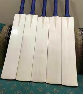 Bâtons de cricket en saule anglais de qualité supérieure, faible MOQ, durables, écologiques, légers, avec logo personnalisé, fabrication directe - Product Image 2