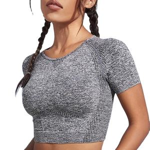 Logo personnalisé femmes Gym à manches courtes respirant athlétique Croptop filles entraînement Jogging coton ample haut court T-Shirt à col rond - Product Image 1