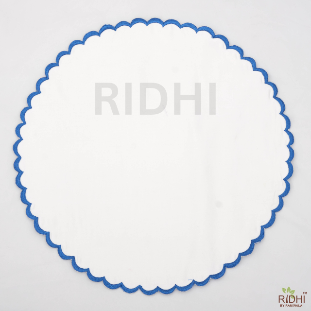 ขาวและน้ำเงิน