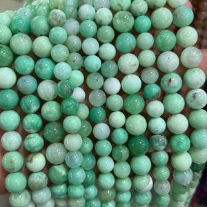 Perles de chrysoprase vert naturel lisses et rondes, certifiées IGI, en provenance du Rajasthan, fournisseur en gros pour la fabrication de bijoux - Product Image 2
