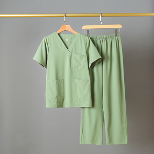 Tenues d'uniformes médicaux confortables pour hommes – Ensembles respirants pour dentistes et infirmiers, grandes tailles - Product Image 6