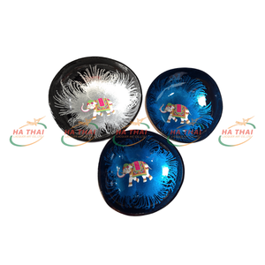 Tazón de coco ecológico artístico hecho a mano diseño sostenible para la decoración del hogar directo de la fábrica de Vietnam al por menor al por mayor - Product Image 3