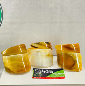 Brazalete pulido de cuerno de búfalo natural, accesorio de moda moderno hecho a mano ecológico de Falak World Export - Product Image 6