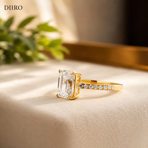 Bague de fiançailles en or jaune plaqué 14 carats, classique, avec moissanite, pour femme, coupe émeraude, solitaire de mariage - Product Image 2