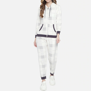 Survêtements de sport haut de gamme pour femmes, tenues de fitness et de jogging personnalisées, ensemble de survêtements de sport sur mesure - Product Image 1