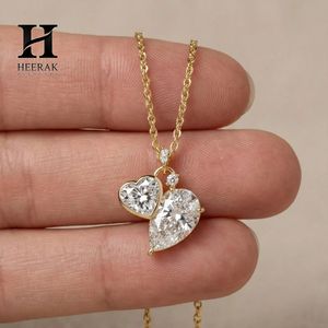 Collier élégant avec pendentif en forme de cœur et diamant taillé en poire en or massif – Bijoux fins par Heerak Diamonds - Product Image 3