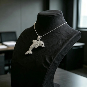Colgante de Delfín Iced Out, Chapado en Plata con Cristales, Amuleto de Animal, Joyería Unisex Hip Hop, Diseño Pavé - Product Image 6